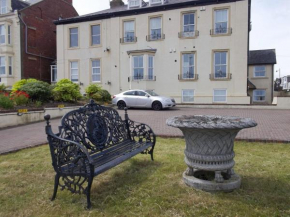 Отель Roker Seafront Apartments  Сандерленд